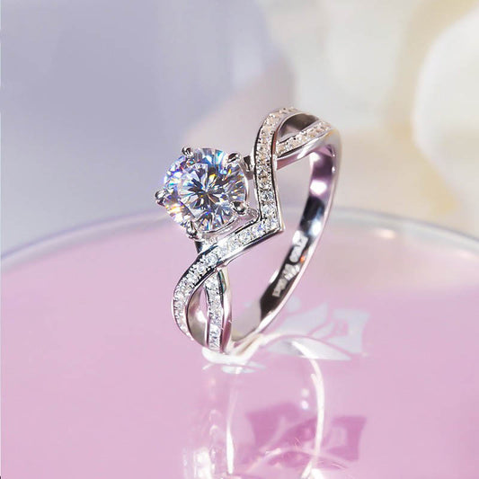 Elegant Luxury Artificial Diamond Ring